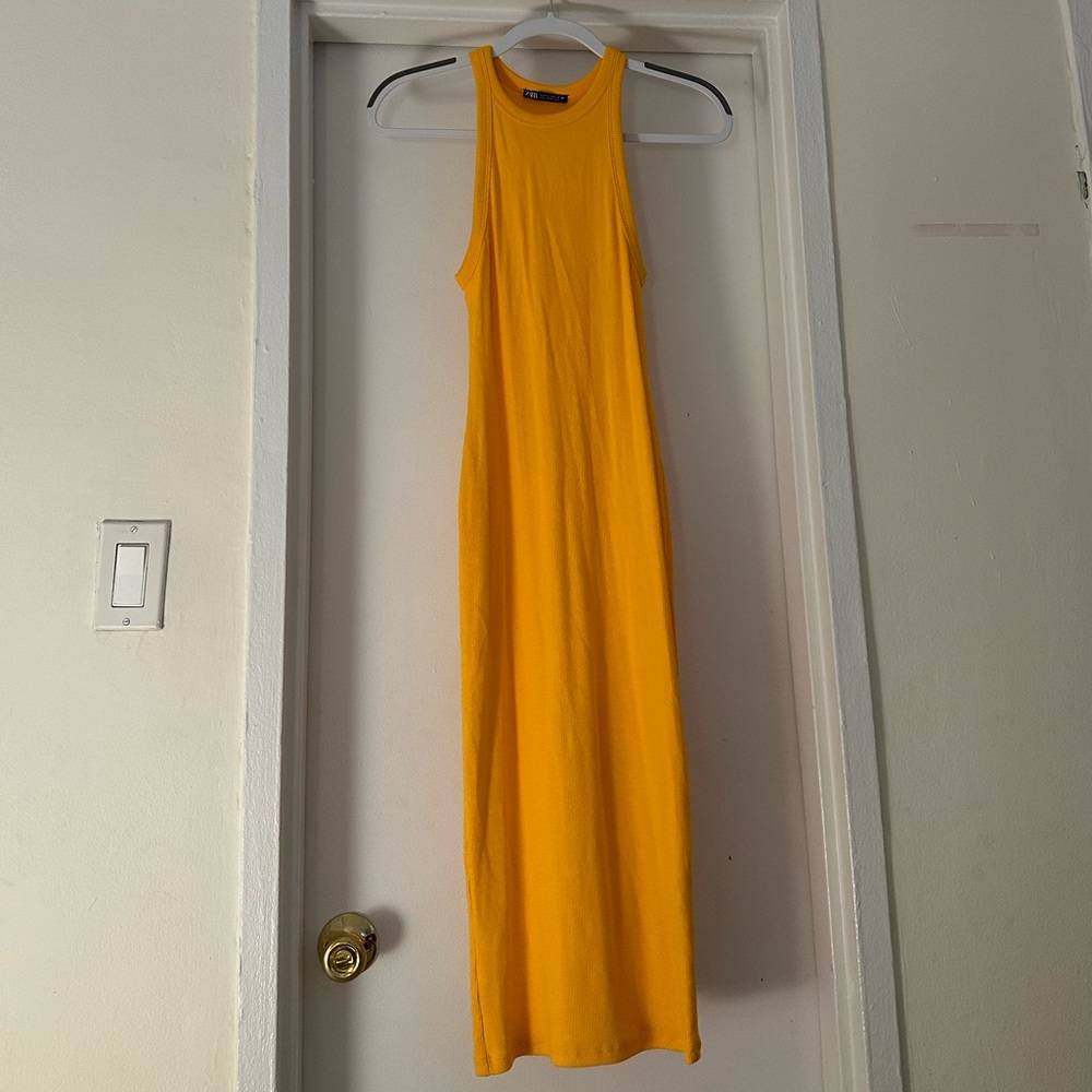 Zara Ribbed Midi Dress
